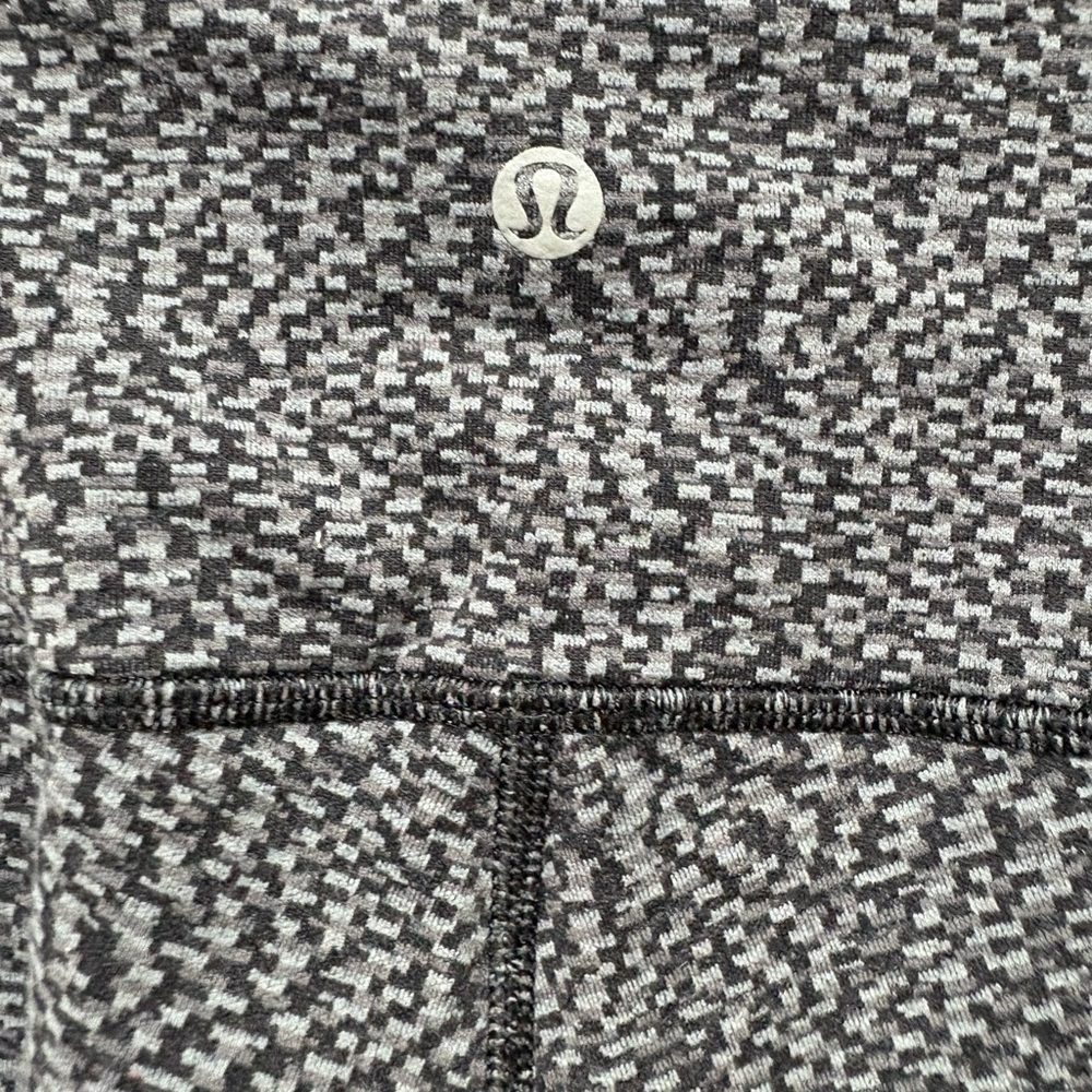 Lululemon Athletica Gray Marbled Wunder Under Crop III Rio Mist Cropped Pants 4 - Picture 3 of 3